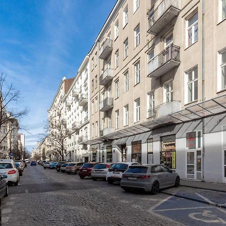 Downtown Studio Apartment Poznanska By Renters Varşovia Exterior foto
