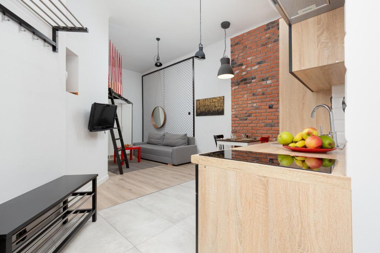 Downtown Studio Apartment Poznanska By Renters Varşovia Exterior foto