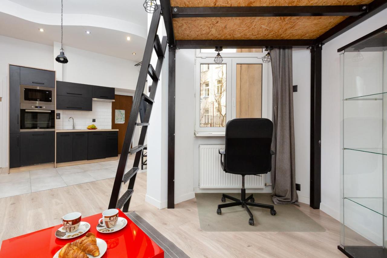 Downtown Studio Apartment Poznanska By Renters Varşovia Exterior foto